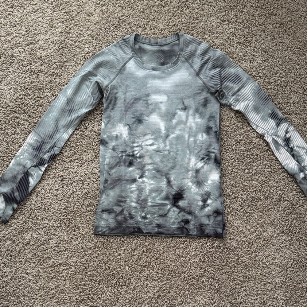 EUC lululemon athletica Swiftly Tech Long Sleeve